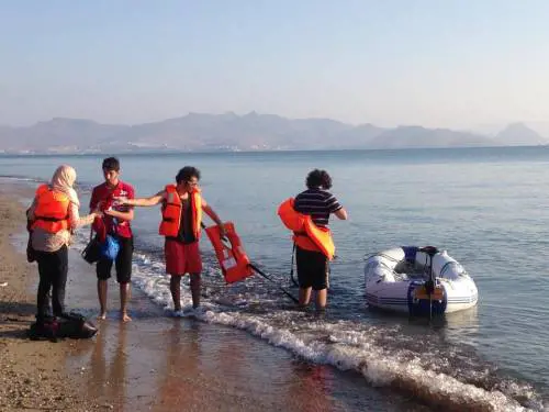 Kos, gli sbarchi ripresi dalla spiaggia
