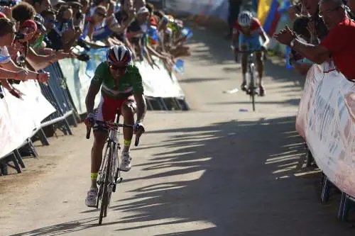 Aru perde la maglia ma può salvare la Vuelta