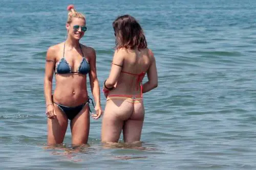 Aurora Ramazzotti verso X Factor tra selfie e ironia