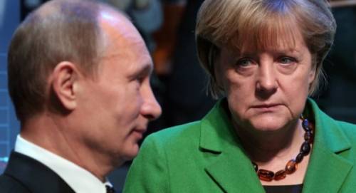 Mosca se la prende con la Merkel: "Insabbiato stupro di una 13enne"