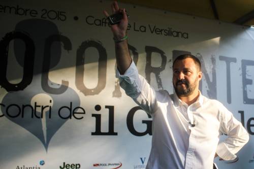 L'apertura di Salvini: "Alle prossime elezioni alleanza con Forza Italia. Renzi ci porta in Grecia"