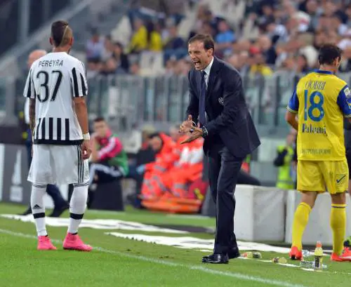 La Signora è senza ammiratori. Sarri e Pep: "Non la vediamo"
