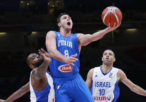 Europei di basket, l'Italia vola ai quarti: è show contro Israele