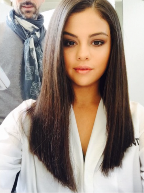 Il dramma di Selena Gomez: "Sono malata, ho il lupus"