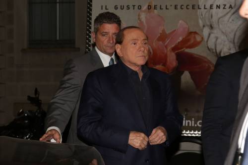 Berlusconi: "Stadio a Portello? Immagino prevarrà l'affetto per San Siro"