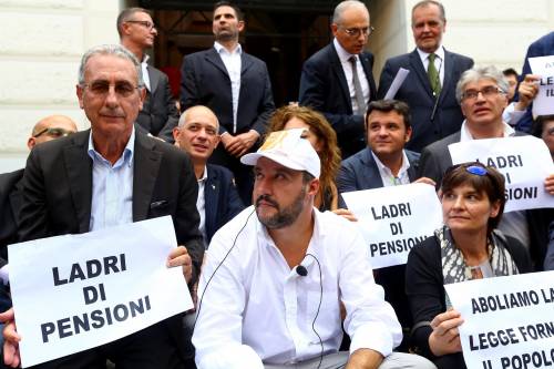 Esodati, Salvini guida l'occupazione del Mef