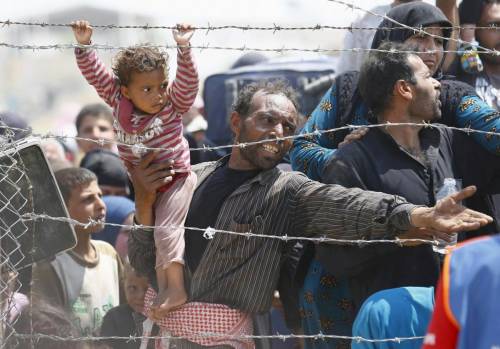 Se l'Ungheria non apre i confini i migranti arriveranno in Italia