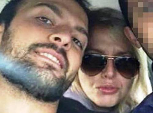 Il bello e la pupa uccisi in auto: l'assassino forse è in caserma