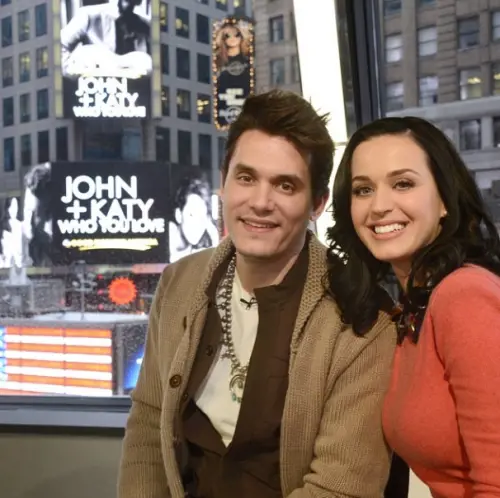 Katy Perry e John Mayer di nuovo insieme per le nozze dell'amica