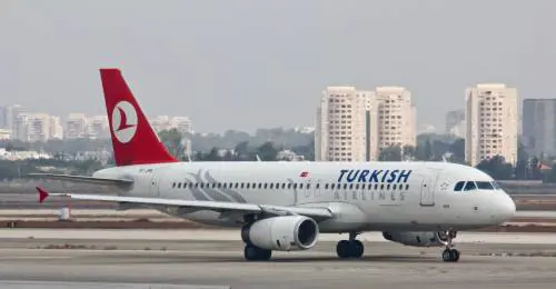 Londra, il pilota rifiuta di deportare l'immigrato in Afghanistan