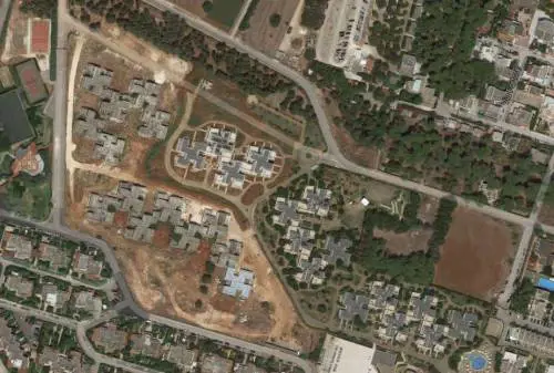 Google "scopre" villette a forma di svastica: è polemica a Brindisi