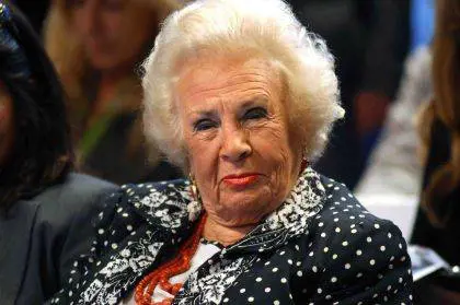 Donna Assunta Almirante sugli ex colonnelli di An: "Vogliono solo i soldi"