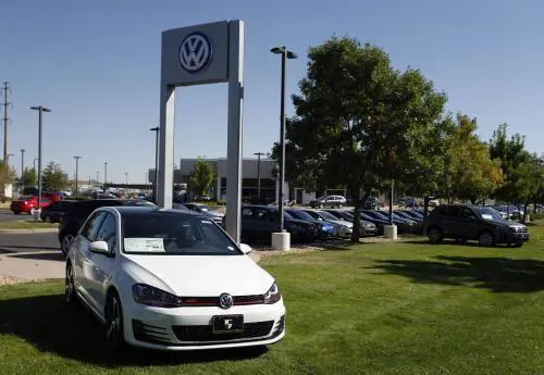 Volkswagen, ecco cosa deve fare  chi ha uno dei modelli "truccati"