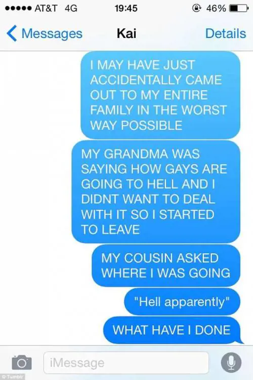 La ragazzina fa coming out per errore nella chat di famiglia Il post diventa virale