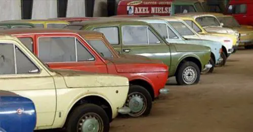 Le vetture della Jens Sorensen, a Kolding, ora messe all'asta