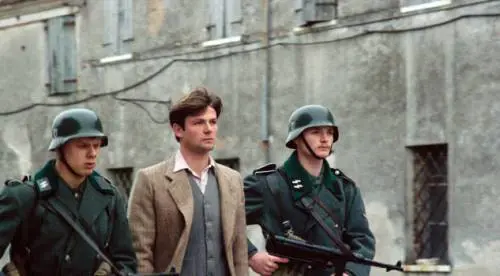 Pier Paolo Pasolini omaggiato, torna al cinema con Salò