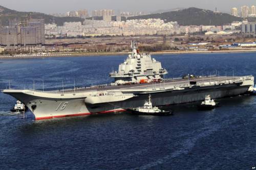 Siria, ora la Cina schiera portaerei e incrociatori contro lo Stato islamico