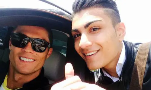 Shanta non poteva non farsi un selfie con il suo idolo CR7
