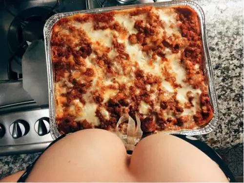 Décolleté e cibo, un connubio di successo