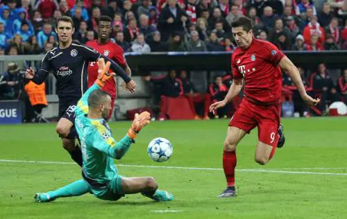 Robert Lewandowski: per l'attaccante del Bayern Monaco tripletta alla Dinamo Zagabria in Champions League