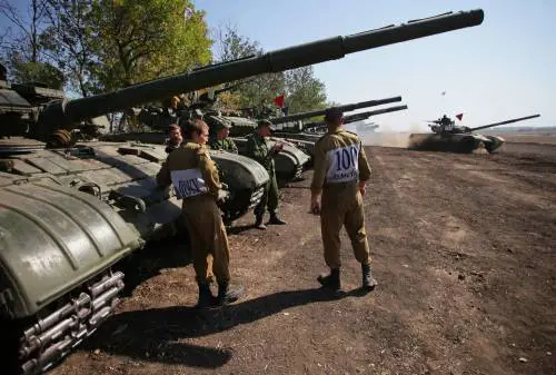 Ucraina, prove di disgelo a Est. Ritirati i tank