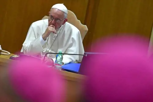 Papa Francesco apre il Sinodo: "Non è parlamento che negozia"