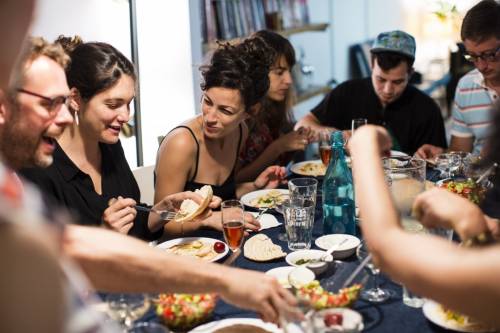 Social eating, una cena a casa di sconosciuti