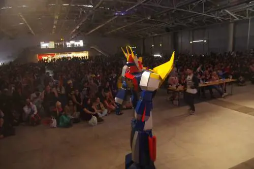 L'esibizione di un cosplay al Romics