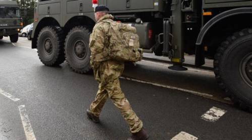 Militari Gb nei Pesi baltici: braccio di ferro con Mosca