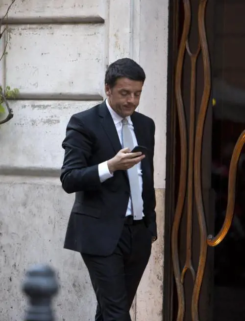 Dalla pizzeria sotto casa alle notti al Raphael: ecco i rimborsi di Renzi