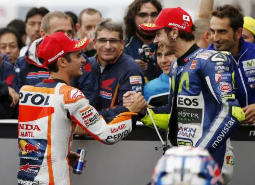Rossi ha la cura mondiale e Lorenzo va fuori giri