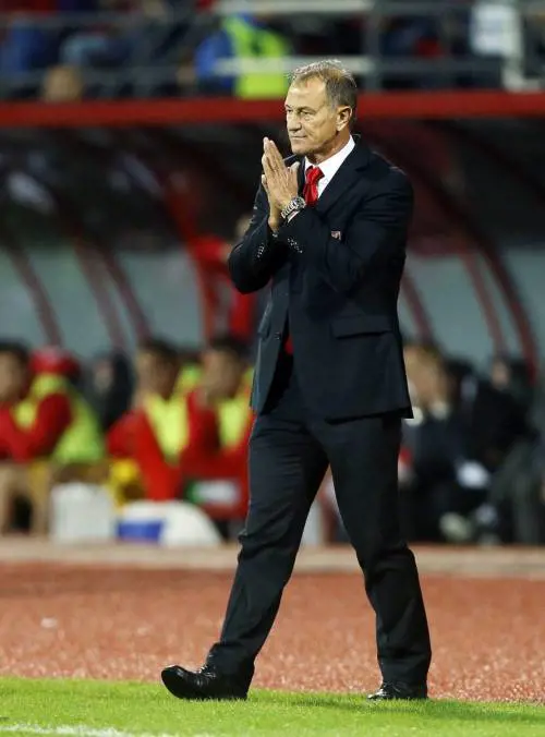 Da esonerato a eroe: la rivincita del prof De Biasi