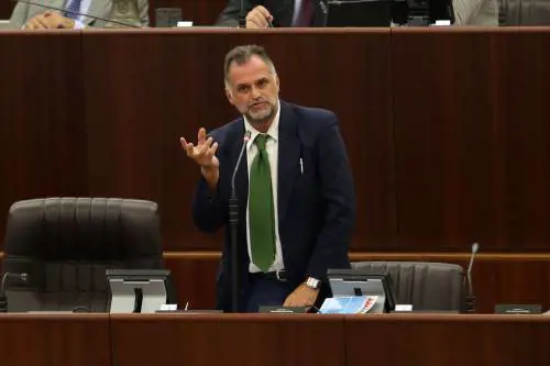 Massimo Garavaglia durante un intervento a Palazzo Pirelli