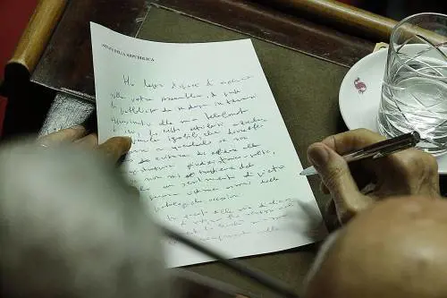 Quelle trame dietro il pizzino a Berlusconi