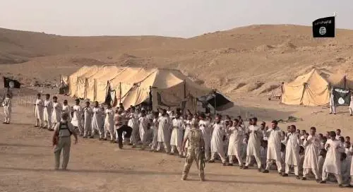 L'isis addestra nuove truppe A Sirte si diventa terroristi