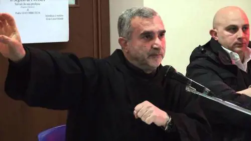 Padre Giacobbe Elia contro "L’inganno delle ideologie"
