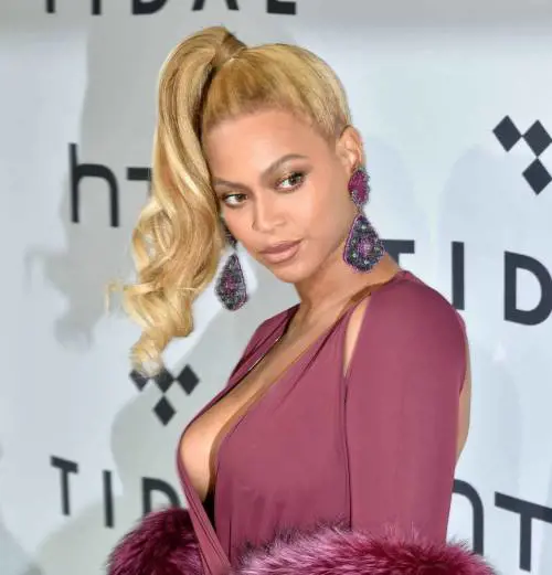 Rihanna, Beyoncé, Jay Z ecco il lato occulto del pop