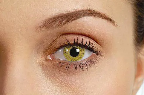 Cambiare il colore degli occhi? Oggi bastano 20 secondi con il laser