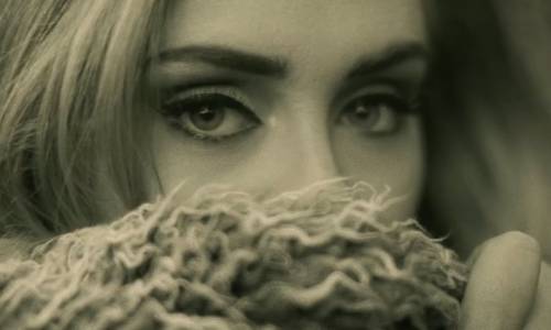 Adele: ecco "Hello", nuovo singolo con video di Xavier Dolan