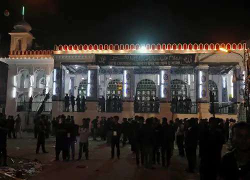 Un attentato funesta l'Ashura in Bangladesh