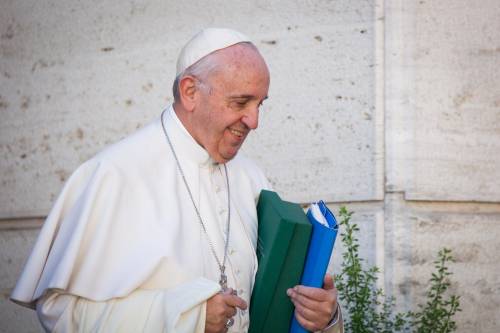 Papa Francesco chiude il Sinodo con tre doni per i vescovi