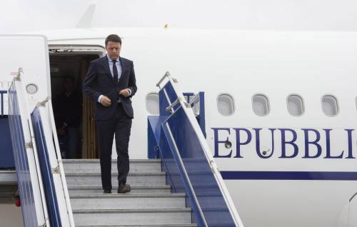 Renzi getta la spugna: metropoli già perse. "Punto al referendum"