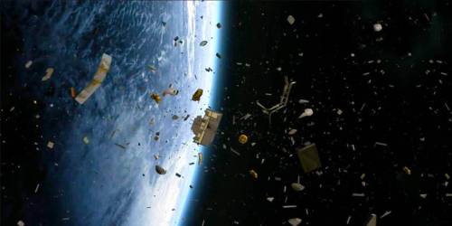 Spazzatura dallo spazio, piovono detriti sull'Oceano indiano