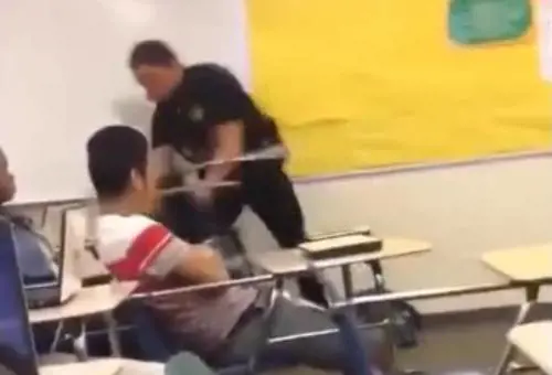 Movimentato arresto in classe