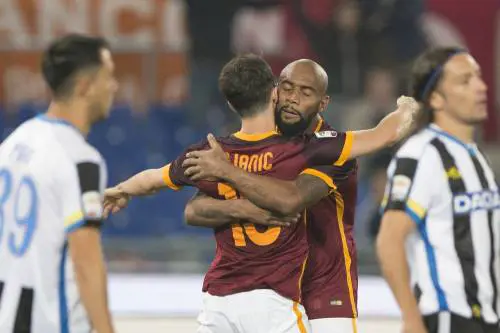 Pjanic e Maicon, gol lampo La Roma riprende la testa