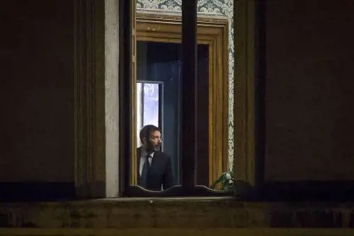 Marino è indagato per peculato: lo ha tenuto nascosto alla Giunta