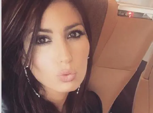 Elisabetta Gregoraci, lato B da urlo su Instagram