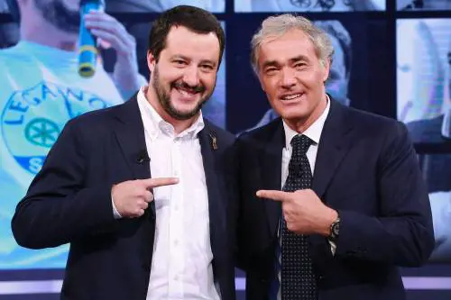 Massimo Giletti rincara la dose: "Napoli? È sporca e malavitosa"