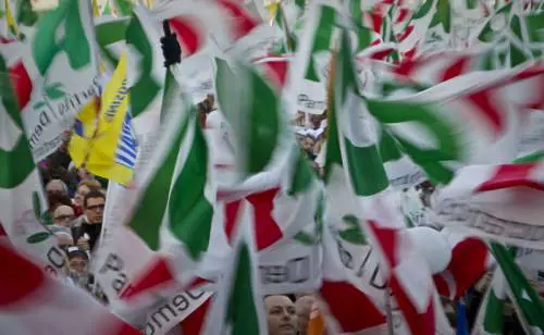 Da Avvenire l'appello ai cattolici Pd: "Opporsi sul tema delle unioni civili"