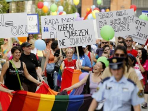 La Slovenia si prepara ad abolire le nozze gay?